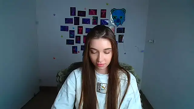 Snapshot of NikaMystic chatting on 04.23.26 NikaMystic online show from 04.23.26