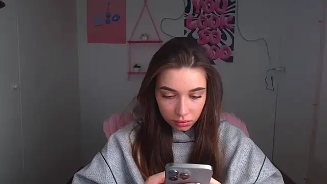 Snapshot of NikaMystic chatting on 04.29.26 NikaMystic online show from 04.29.26