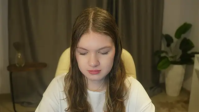 Snapshot of BrennaReul chatting on 03.02.26 BrennaReul online show from 03.02.26