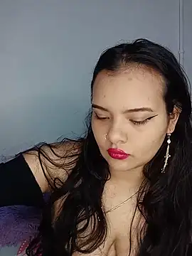 Snapshot of Emily_Rouse23 chatting on 05.19.26 Emily Rouse23 online show from 05.19.26