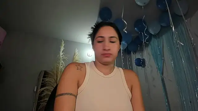 Snapshot of Alanah_connory chatting on 07.21.26 Alanah connory online show from 07.21.26