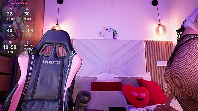 Snapshot of Shiori_hime chatting on 03.01.26 Shiori hime online show from 03.01.26