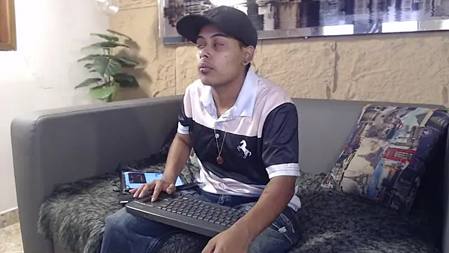 Noha  scott online show from 03.04.26