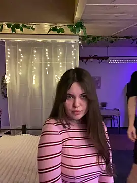 Snapshot of meowmiu chatting on 02.27.26 meowmiu online show from 02.27.26