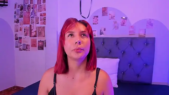 Snapshot of violeta_blaze1 chatting on 07.19.26 violeta blaze1 online show from 07.19.26