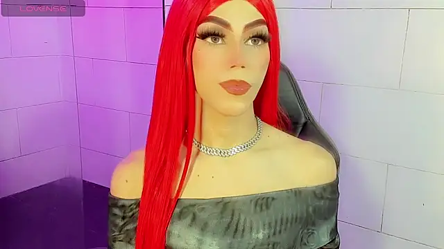 Snapshot of Gema_Jones_ chatting on 05.26.26 Gema Jones online show from 05.26.26