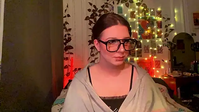 moonvampiq online show from 02.24.26