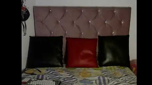 Snapshot of samanta_rosse20 chatting on 06.16.26 samanta rosse20 online show from 06.16.26