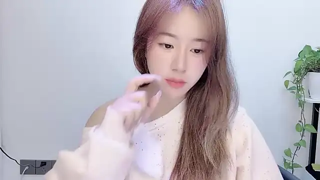 Snapshot of Baixi-01 chatting on 05.02.26 Baixi-01 online show from 05.02.26
