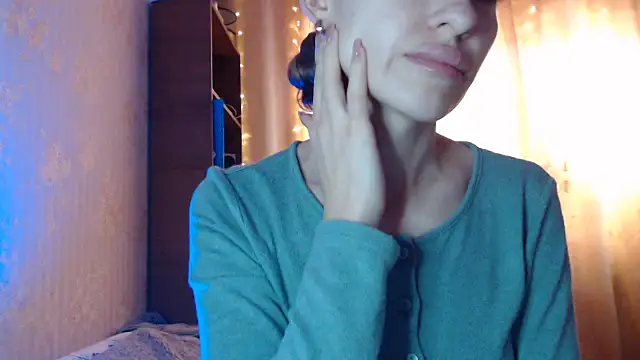 Nora Sweet1 online show from 03.05.26