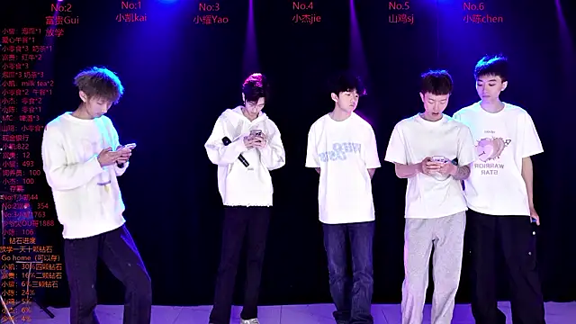 AOA-boy online show from 03.12.26