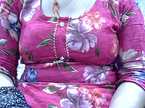 Snapshot of HOTY_SAPNA02sCyOz9QcTD chatting on 03.16.26 HOTY SAPNA02sCyOz9QcTD online show from 03.16.26