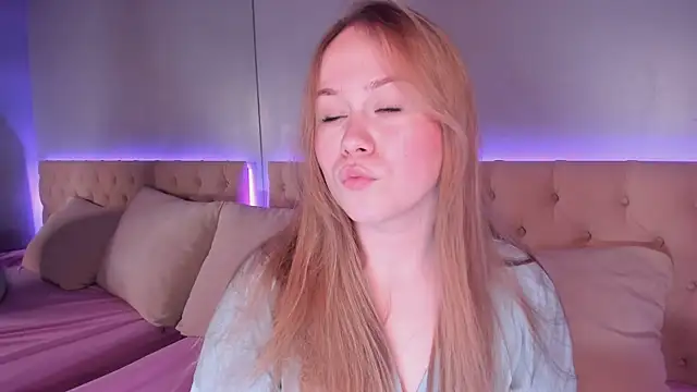 Snapshot of stacy_moorex chatting on 05.03.26 stacy moorex online show from 05.03.26