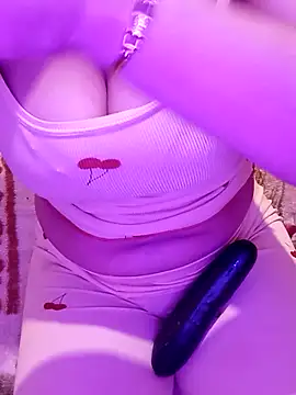 Snapshot of Lona_Hot chatting on 03.31.26 Lona Hot online show from 03.31.26