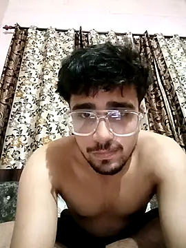 Snapshot of big_indiancock chatting on 03.05.26 big indiancock online show from 03.05.26