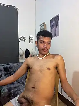 Snapshot of asian_darlingcummersxXx chatting on 05.04.26 asian darlingcummersxXx online show from 05.04.26
