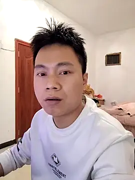 Snapshot of Qianluo003 chatting on 02.25.26 Qianluo003 online show from 02.25.26