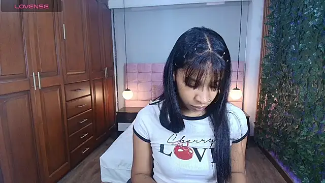 Snapshot of ShayMilleer chatting on 04.15.26 ShayMilleer online show from 04.15.26