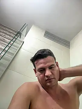 Snapshot of Dario12J chatting on 02.25.26 Dario12J online show from 02.25.26