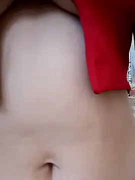 yuliitza4 online show from 04.14.26