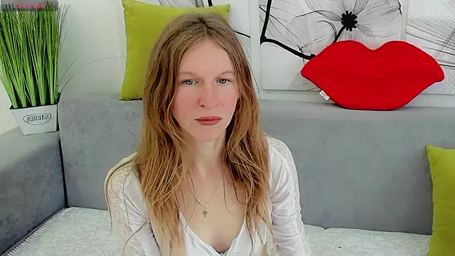 Snapshot of Mira_XOo chatting on 04.23.26 Mira XOo online show from 04.23.26