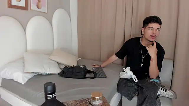 Jason 23   online show from 04.12.26