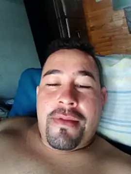 Snapshot of stivengaviria chatting on 02.26.26 stivengaviria online show from 02.26.26