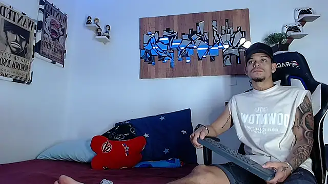 AdamsDvi online show from 04.10.26