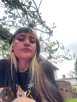 Snapshot of Sara_92 chatting on 03.03.26 Sara 92 online show from 03.03.26