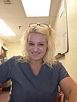 Snapshot of LadyB07 chatting on 06.24.26 LadyB07 online show from 06.24.26