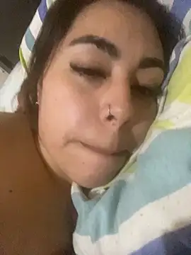 Snapshot of Redlucy chatting on 02.25.26 Redlucy online show from 02.25.26