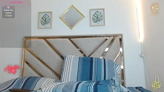 oliver   saint online show from 04.12.26