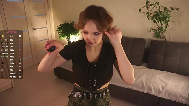 Snapshot of JamaAono chatting on 02.25.26 JamaAono online show from 02.25.26