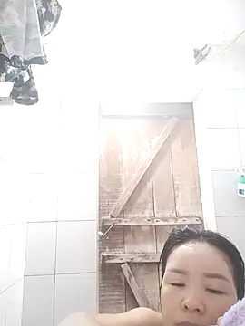 Ivy Trix2 online show from 04.07.26