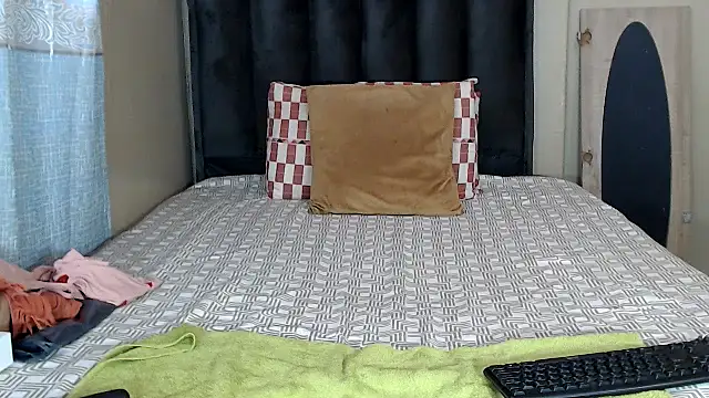 LexyDiana online show from 03.26.26