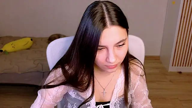 Ari Grend online show from 03.31.26