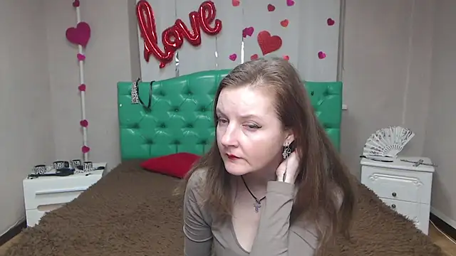 Snapshot of MeganPirs chatting on 03.06.26 MeganPirs online show from 03.06.26