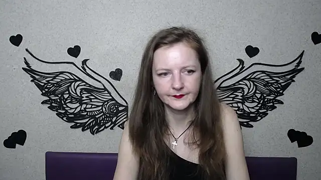 Snapshot of MeganPirs chatting on 04.02.26 MeganPirs online show from 04.02.26