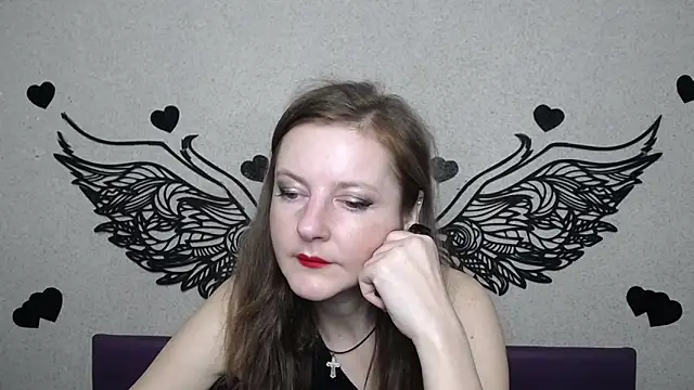 Snapshot of MeganPirs chatting on 04.03.26 MeganPirs online show from 04.03.26