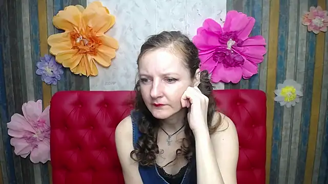 Snapshot of MeganPirs chatting on 04.07.26 MeganPirs online show from 04.07.26