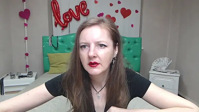 Snapshot of MeganPirs chatting on 04.10.26 MeganPirs online show from 04.10.26