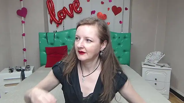 Snapshot of MeganPirs chatting on 04.16.26 MeganPirs online show from 04.16.26