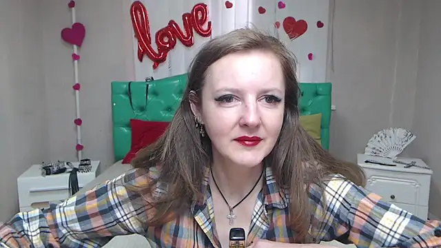 Snapshot of MeganPirs chatting on 04.19.26 MeganPirs online show from 04.19.26