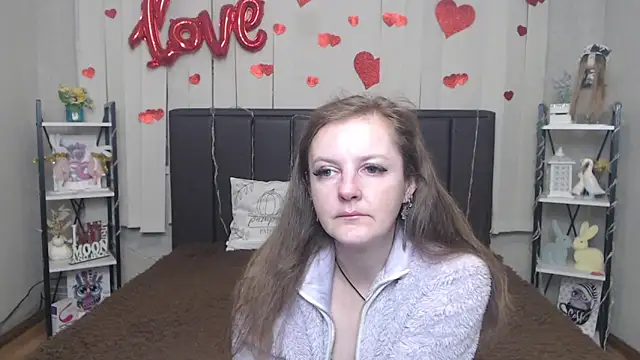 Snapshot of MeganPirs chatting on 04.23.26 MeganPirs online show from 04.23.26