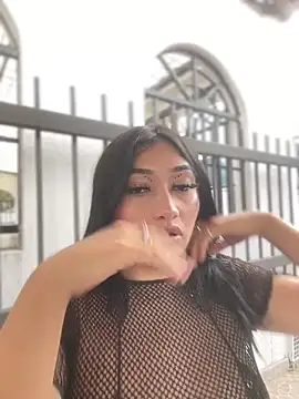 GeorgiaPink  online show from 04.11.26