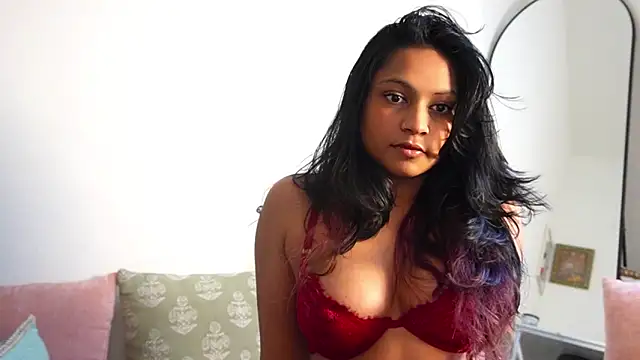 itsjustzara online show from 03.04.26