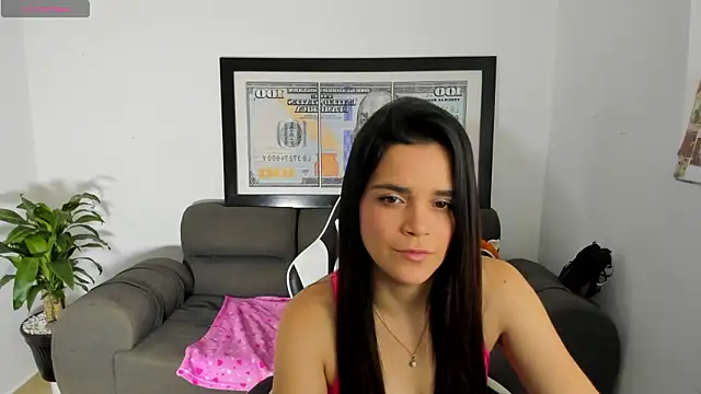 LucianaMoreaux online show from 03.01.26