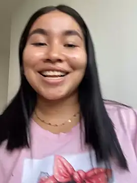 Snapshot of Pamela222- chatting on 02.25.26 Pamela222- online show from 02.25.26