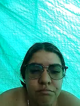 single kitten online show from 03.18.26