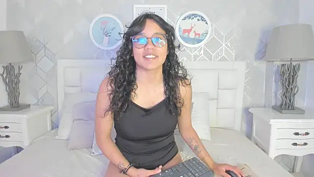 Snapshot of star_angel_7 chatting on 02.28.26 star angel 7 online show from 02.28.26